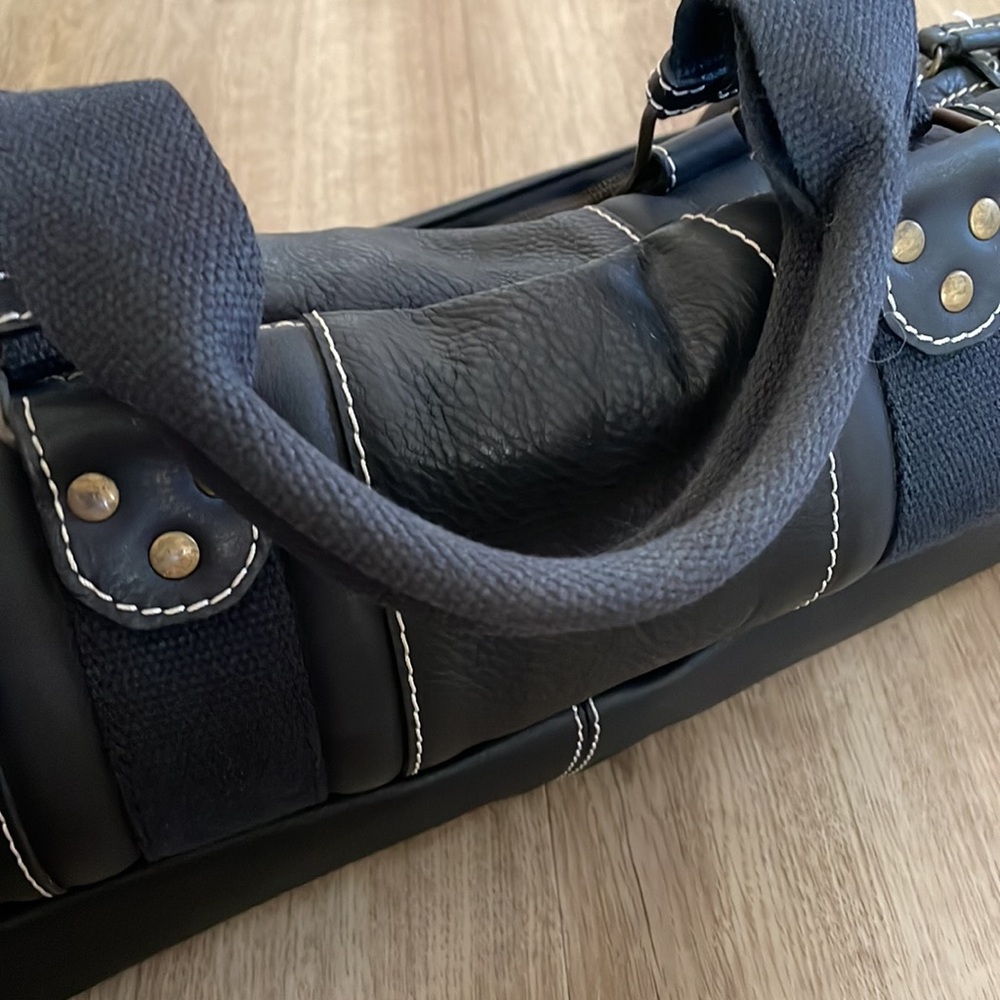 Preowned H&M weekend bag - Picture 6 of 6